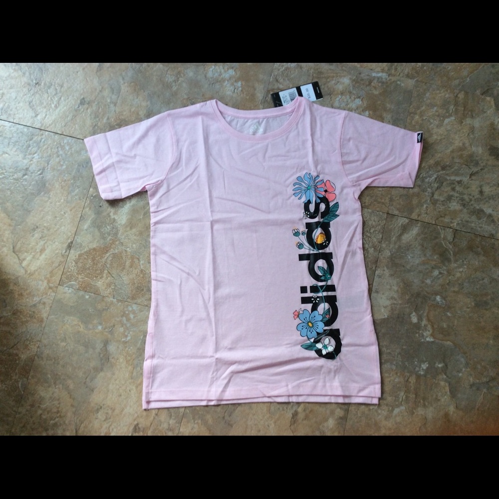 Girl’s adidas top NWT